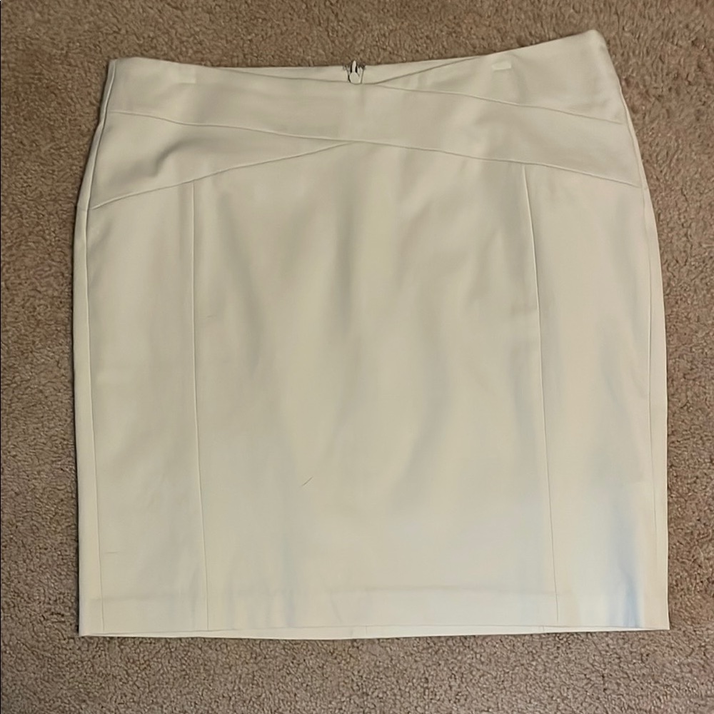 Banana Republic Cream Pencil Skirt